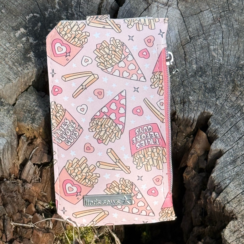 linds sews. Pink Fries and Hearts Purse Wallet